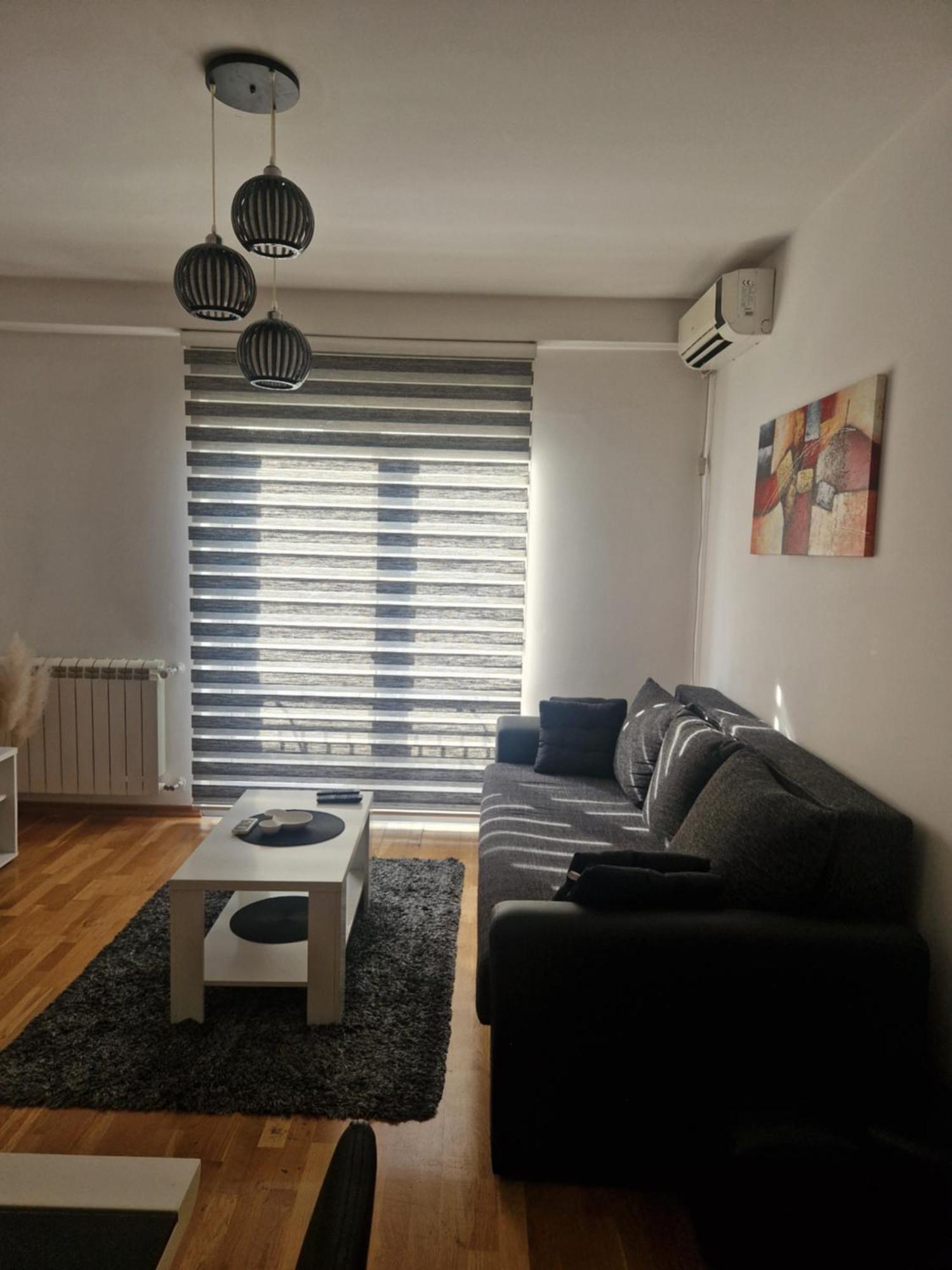 Apartman Tri S Аранделовац Экстерьер фото